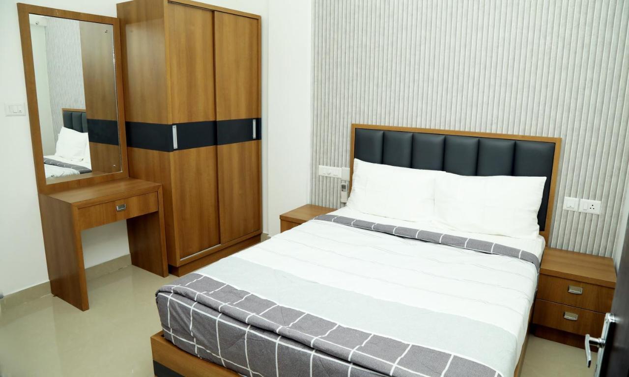 Alite Enclaves Fully Furnished Apartments Thrissur Eksteriør billede
