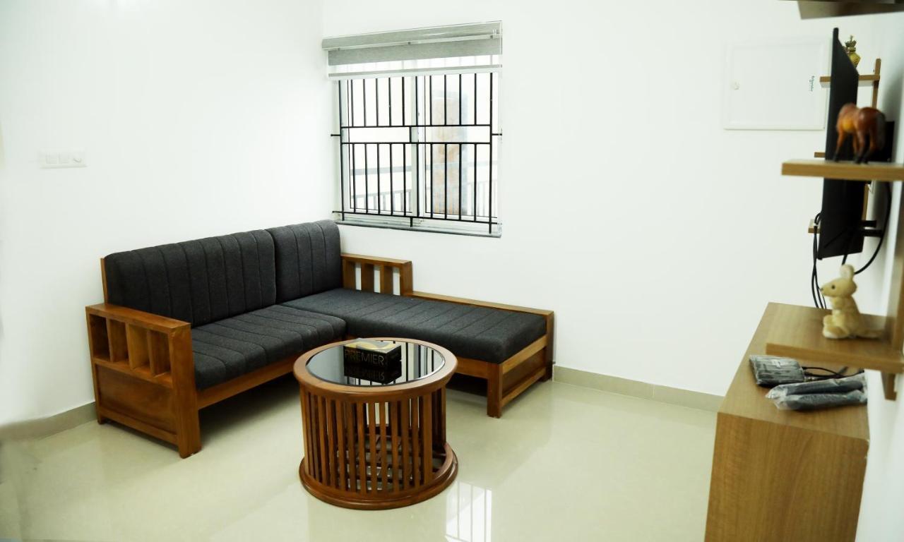 Alite Enclaves Fully Furnished Apartments Thrissur Eksteriør billede