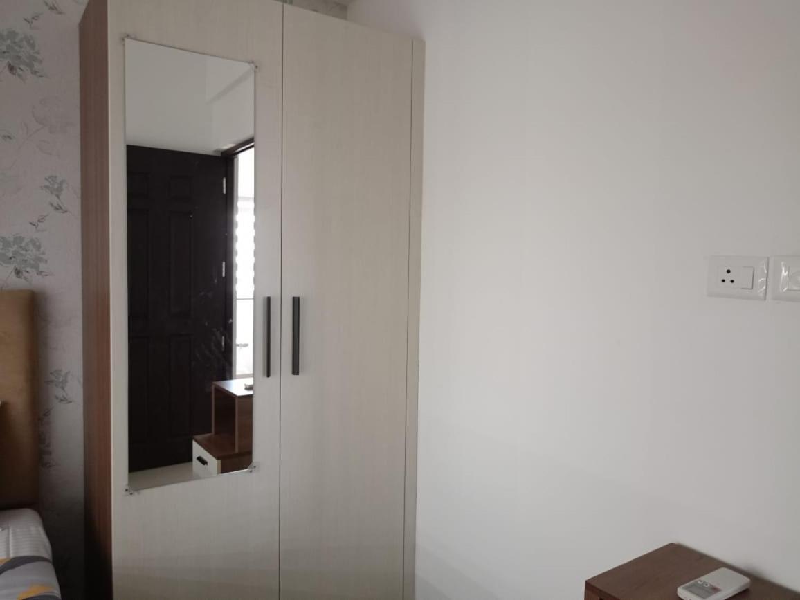 Alite Enclaves Fully Furnished Apartments Thrissur Eksteriør billede