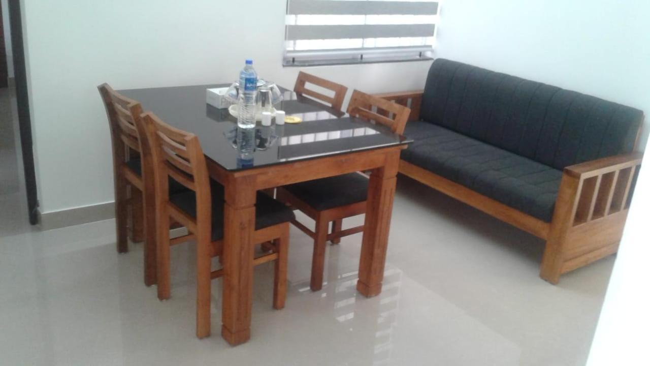 Alite Enclaves Fully Furnished Apartments Thrissur Eksteriør billede