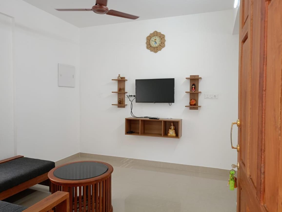 Alite Enclaves Fully Furnished Apartments Thrissur Eksteriør billede