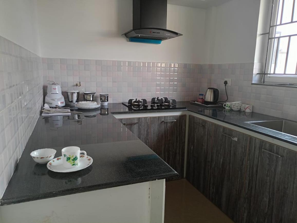 Alite Enclaves Fully Furnished Apartments Thrissur Eksteriør billede