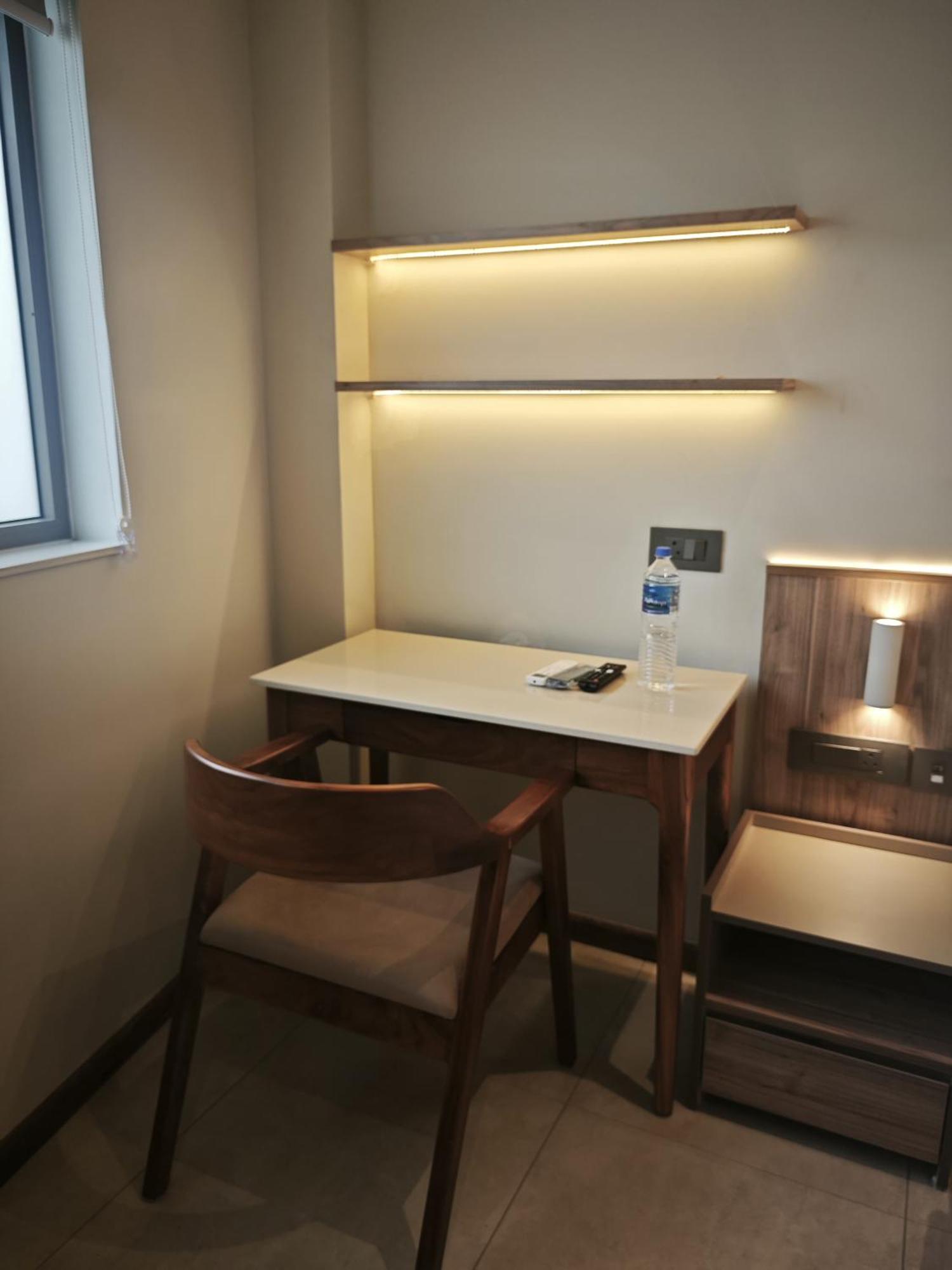 Alite Enclaves Fully Furnished Apartments Thrissur Eksteriør billede
